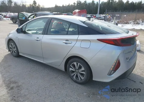 2018 Toyota Prius Prime Premium из США, поврежденный, VIN JTDKARFP6J3100330